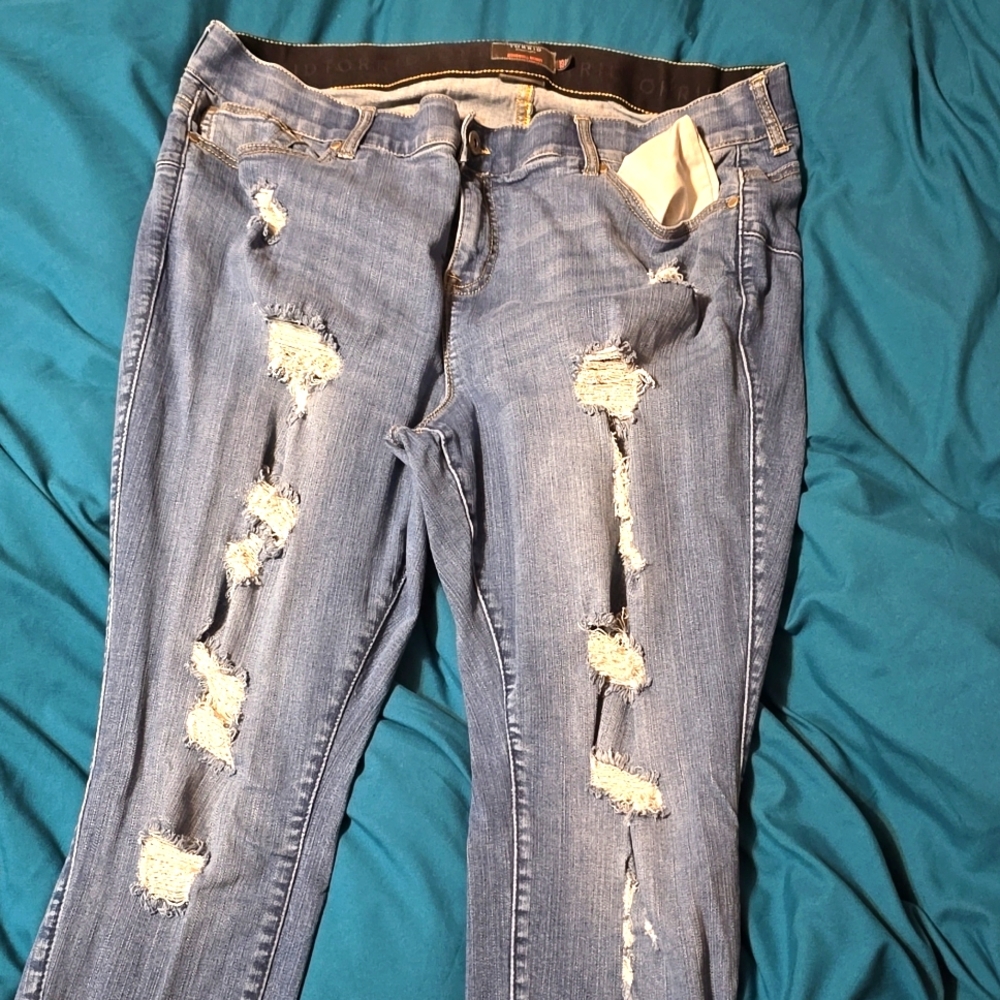 Torrid skinny jeans